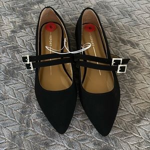 New Report Velvet Flats Black